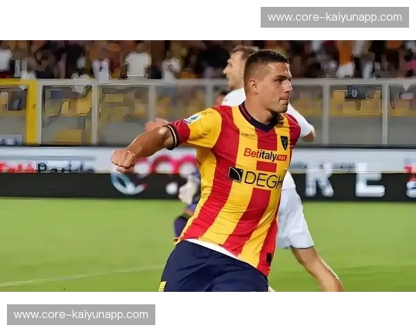 地中海骄阳与北国坚冰：莱切vs乌鸡，意甲版“冰与火之歌”的宿命对决